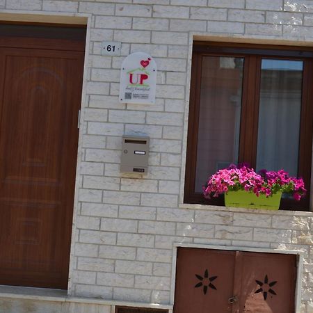Up Bed and Breakfast Carosino Buitenkant foto