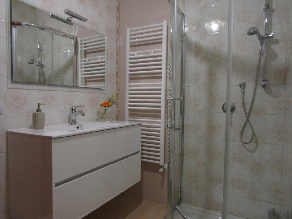 Up Bed and Breakfast Carosino Buitenkant foto