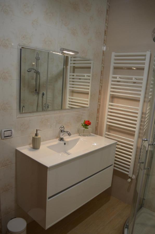Up Bed and Breakfast Carosino Buitenkant foto